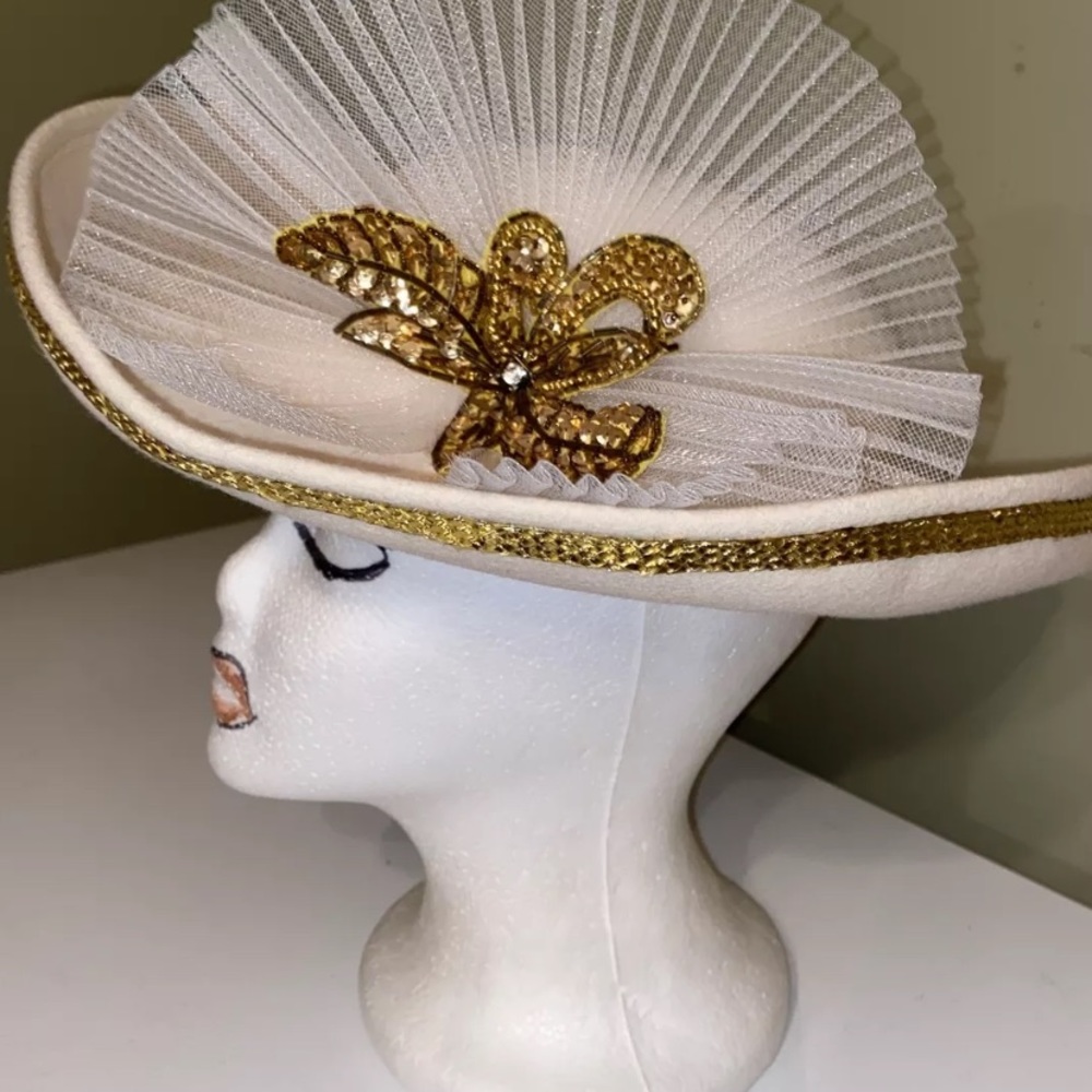 Deborah of N Y Ivory Wool Dress / Church Hat